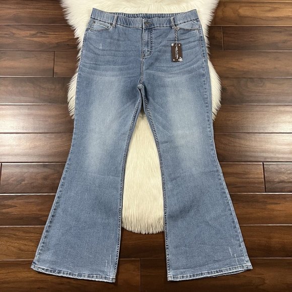 Matilda Jane Women's Size 18 Lighter Wash High Rise Flare‎ Denim Jeans - Picture 1 of 8